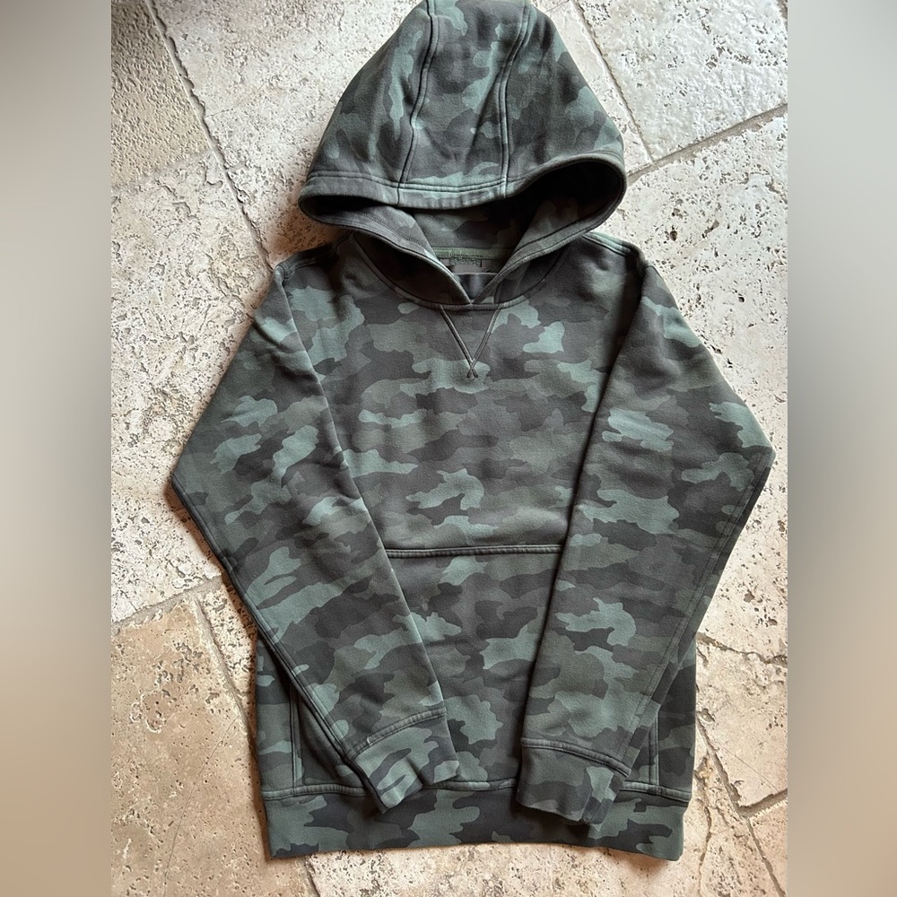 Lululemon All Yours Hoodie Fleece 
Heritage 365 Camo Green Size 2
